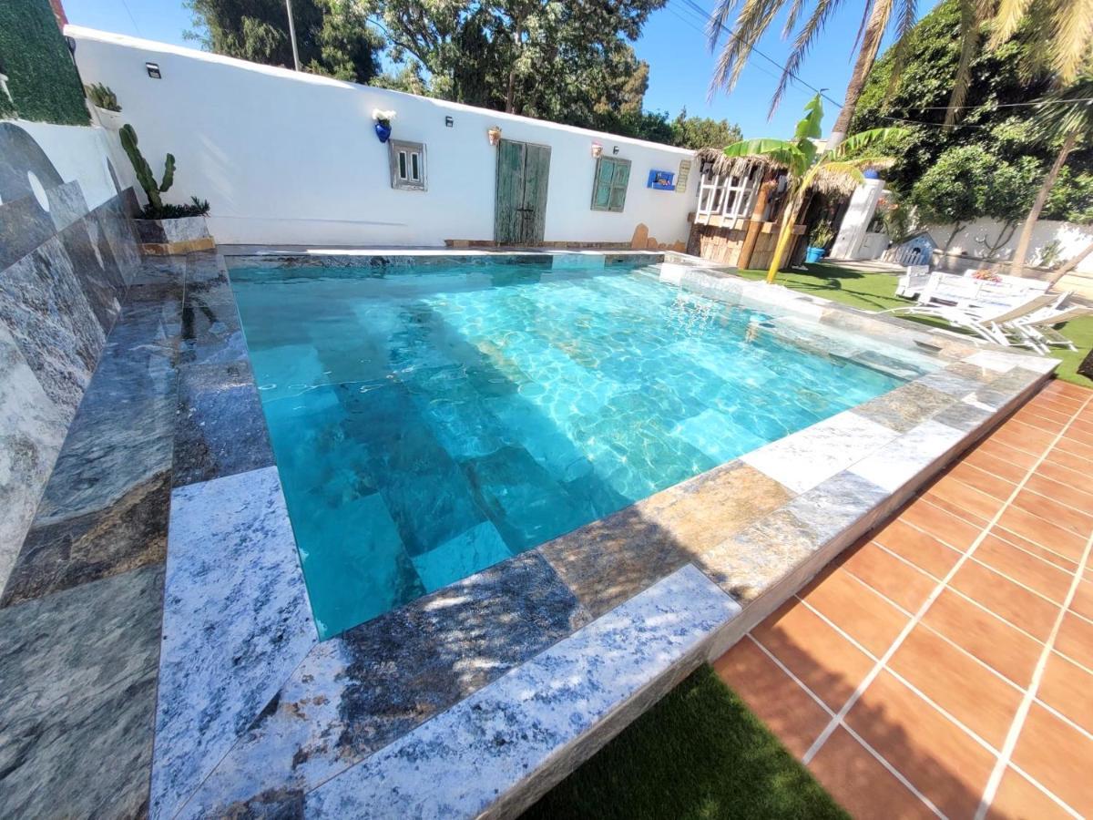 Gatu Premium Villa Lurberri Piscina Privada, 4 Dormitorios, 2 Banos, Parking , Jardines, " Preferente Mayores De 25 Anos Y Familias " In Y Barbacoa Chiclana de la Frontera Dış mekan fotoğraf